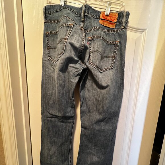 Levi's 527 30x34 boot cut jeans - Picture 2 of 4